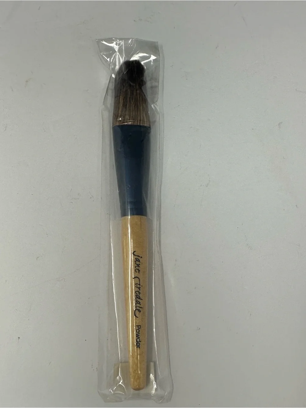 NEW!! Jane Iredale Powder Brush Sealed A1